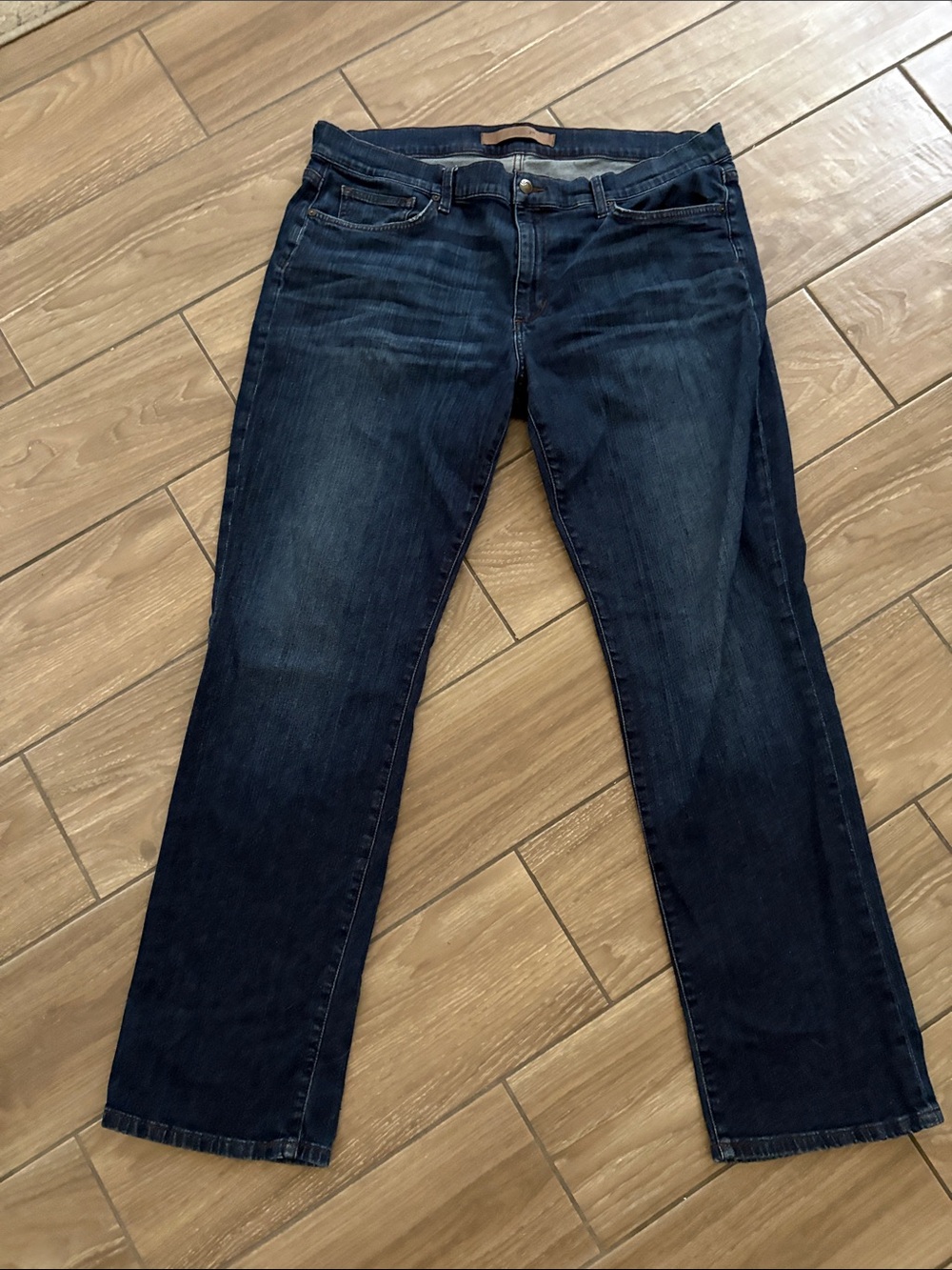 Joe’s Jeans Classic fit blue denim Men’s Size 38 Inseam 34”